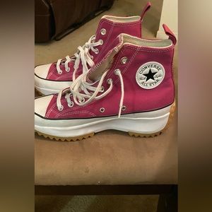 Converse Run Stars. Worn once. Excellent condition.